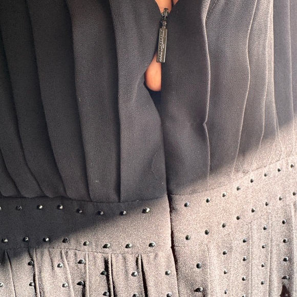 Karl Lagerfeld Paris Chiffon Embellished Midi Dress Black Pleated Womens 12 - Picture 6 of 17